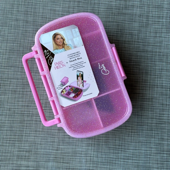 Paris Hilton Light Pink Version Bento Snack Box Lunchbox & Gift With Purchase - Picture 3 of 12